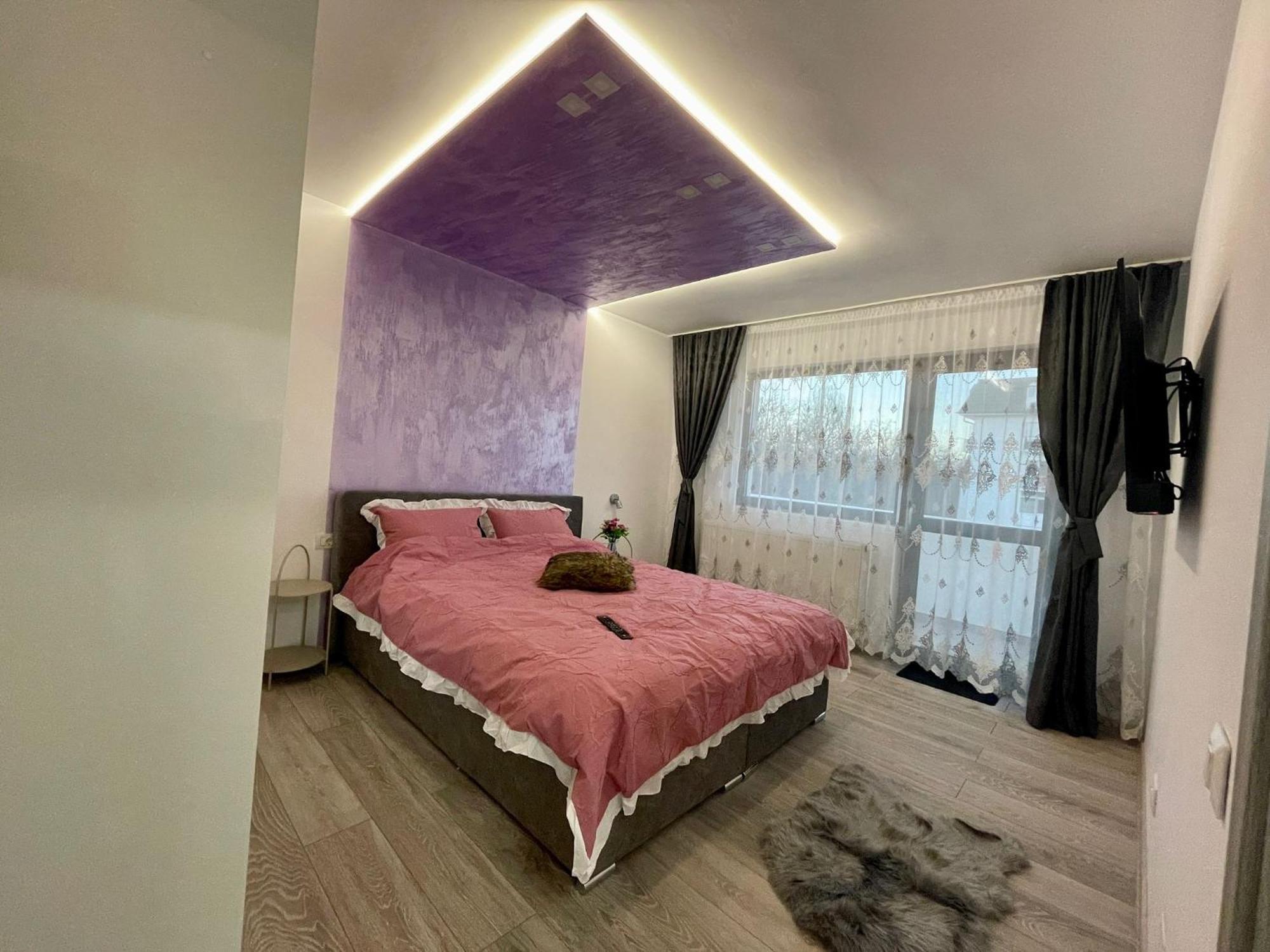 D&D New Residence Piteşti Buitenkant foto